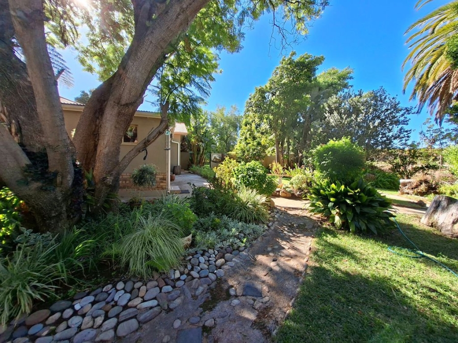 Commercial Property for Sale in Vredendal Rural Western Cape